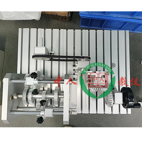 便携式机械传动实验装置(图1) 便携式机械传动实训装置,液压故障诊断与维修实训装置